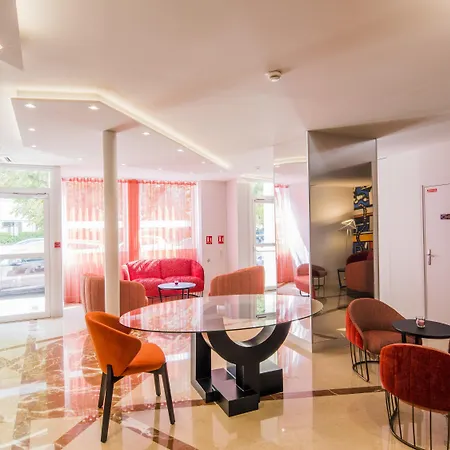 Mercure Paris Pont De Neuilly Λεβαλουά Περέ