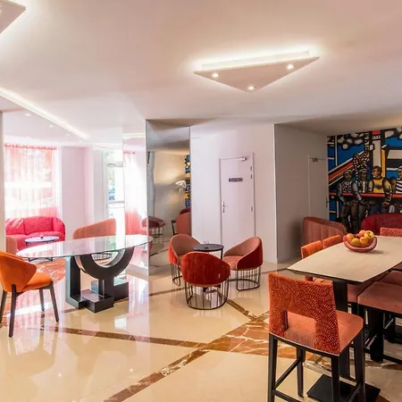 Hotel Mercure Paris Pont De Neuilly 4*